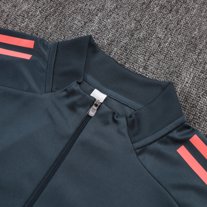 Bayern Munich 2025/26 Tracksuit - Image 6