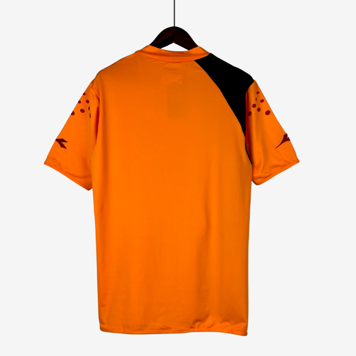 AS Roma 2005/06 Home Jersey - Retro Version - Image 8