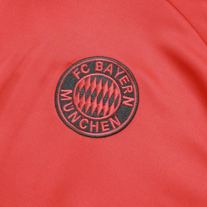 Bayern Munich 2025/26 Tracksuit - Image 5