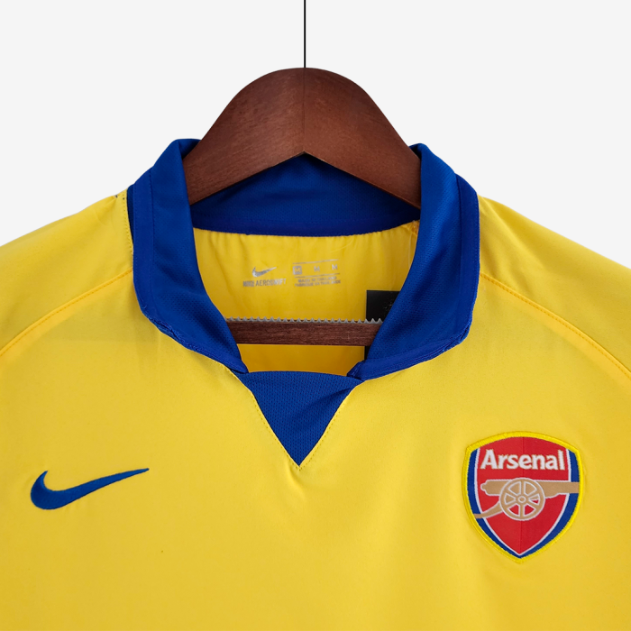 Arsenal 2003/05 Home Jersey – Retro Version - Image 7