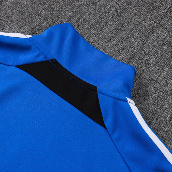 Manchester United 2025/26 Tracksuit - Image 6