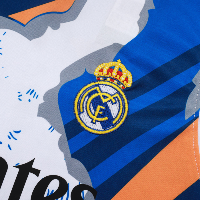 Real Madrid 2025/26 Kit Training - Image 6