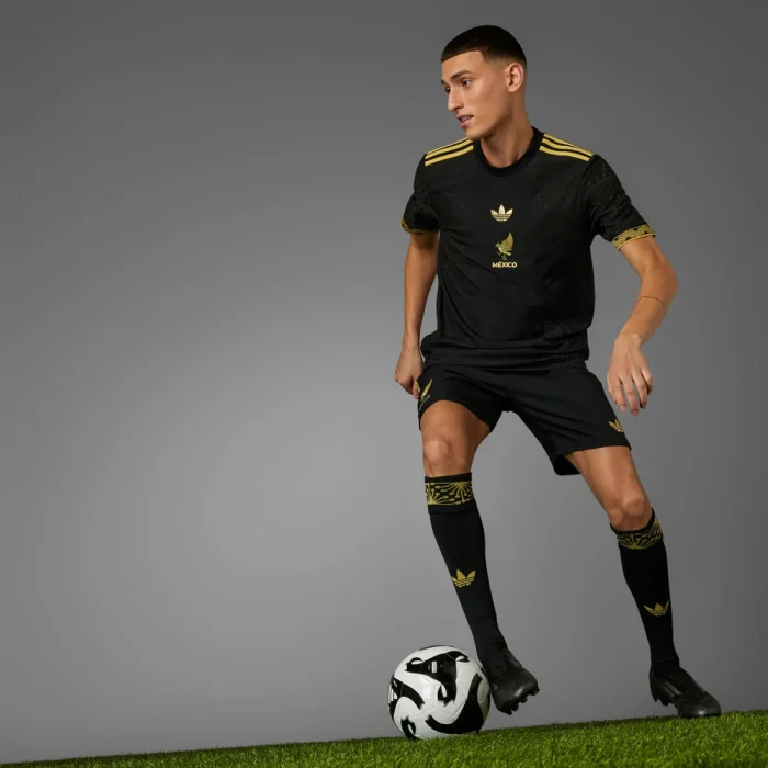 Mexico 2025/26 Gold Jersey – Player Version - Image 4