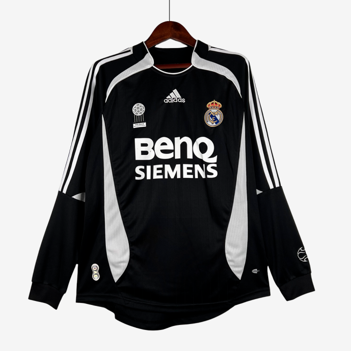 Real Madrid 2006/07 Away Jersey Long Sleeve – Retro Version - Image 1