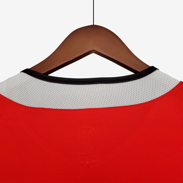 Manchester United 2004/06 Home Jersey Long Sleeve – Retro Version - Image 8