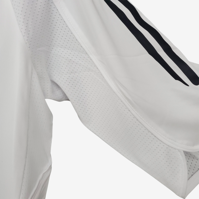 Real Madrid 2005/06 Home Jersey – Retro Version - Image 8