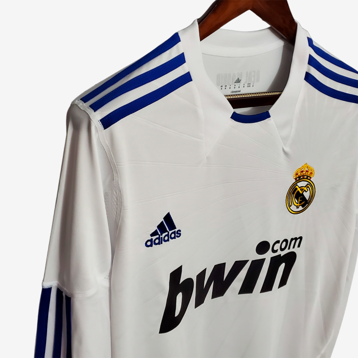 Real Madrid 2010/11 Home Jersey Long Sleeve - Retro Version - Image 7