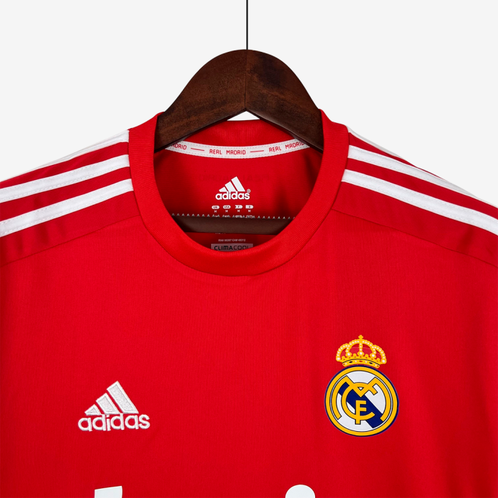 Real Madrid 2011/12 Third Jersey – Retro Version - Image 8