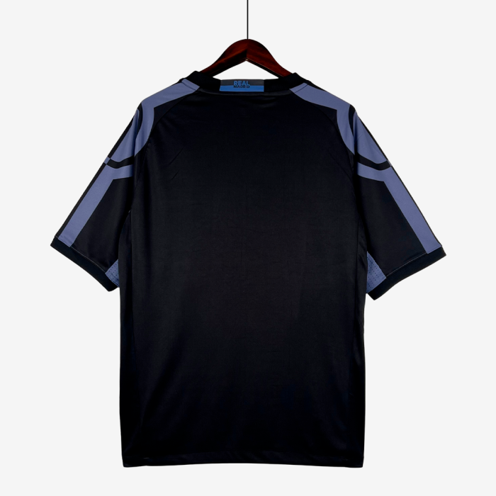 Real Madrid 2016/17 Third Jersey – Retro Version - Image 8