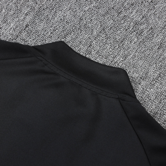 Bayern Munich 2025/26 Tracksuit - Image 7