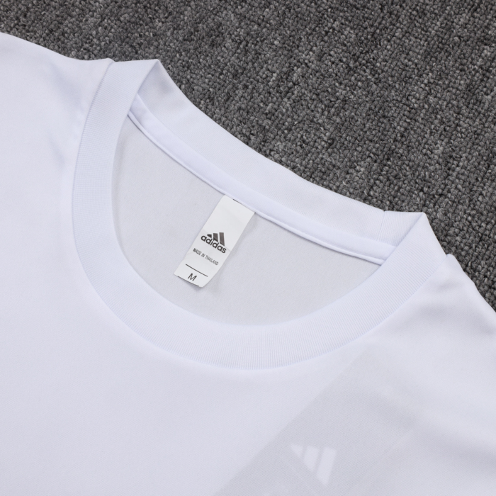 Real Madrid 2025/26 Kit Training - Image 7