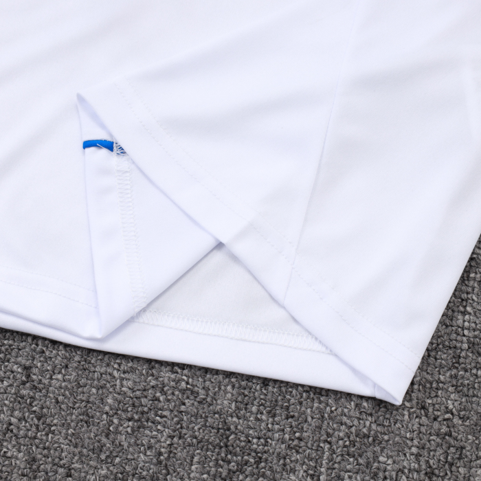 Bayern Munich 2025/26 Kit Training - Image 7