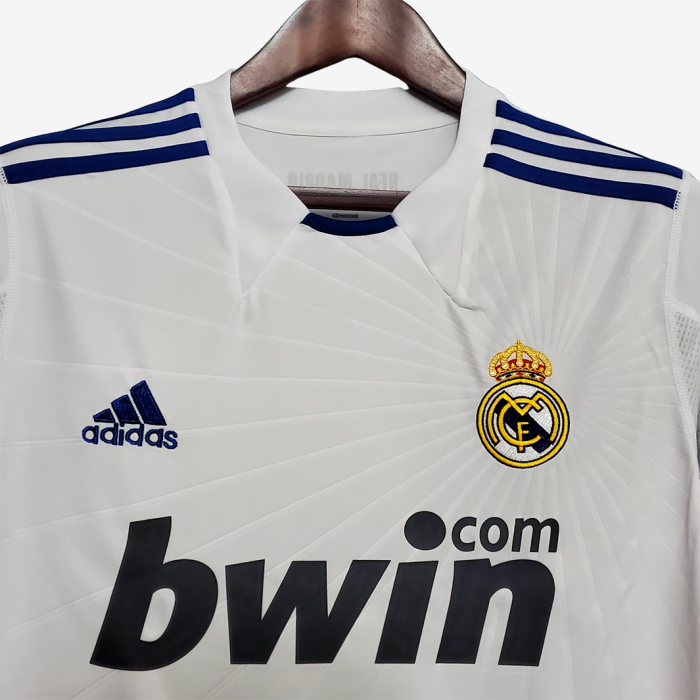 Real Madrid 2010/11 Home Jersey - Retro Version - Image 10