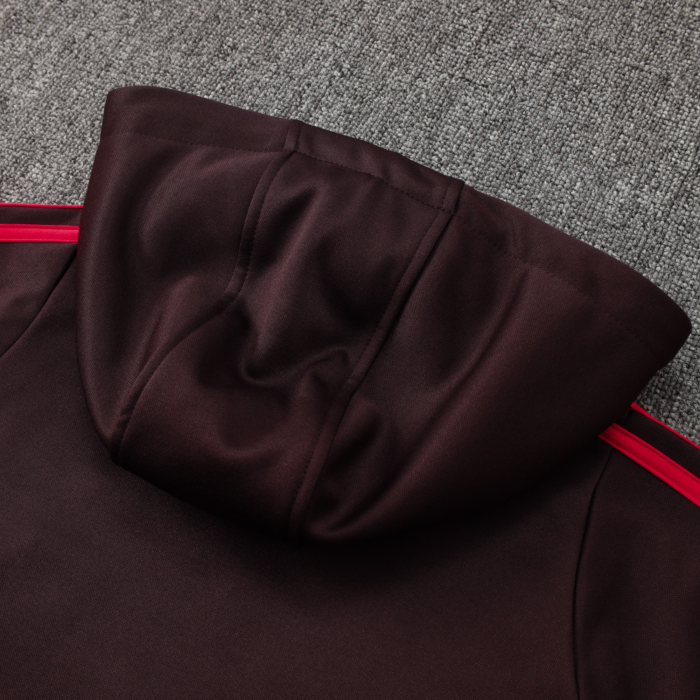 Bayern Munich 2024/25 Tracksuit - Image 8