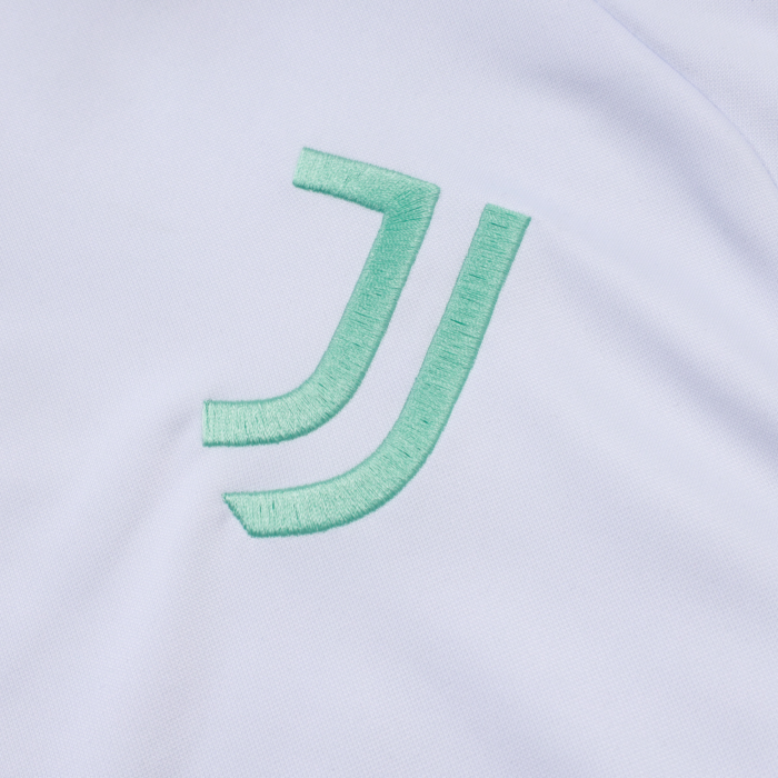 Juventus 2025/26 Tracksuit - Image 8