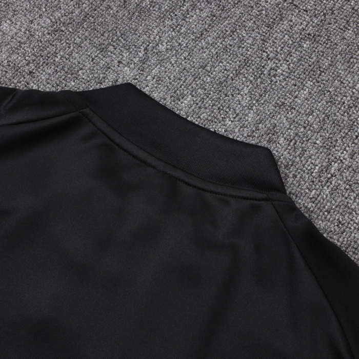 Bayern Munich 2025/26 Tracksuit - Image 8