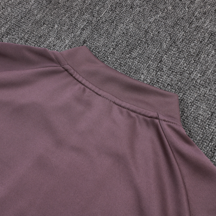 Manchester United 2025/26 Tracksuit - Image 8