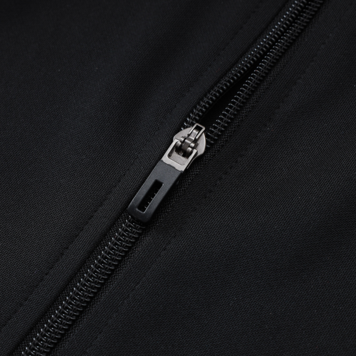 Manchester United 2025/26 Tracksuit - Image 8