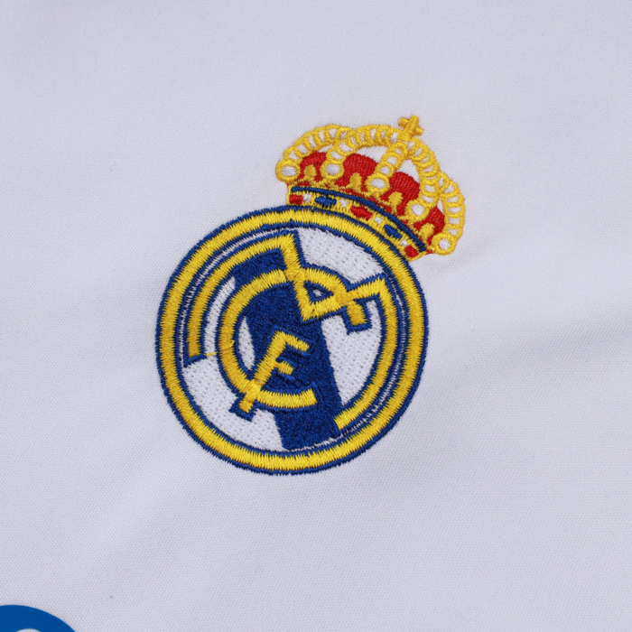 Real Madrid 2025/26 Kit Training - Image 8