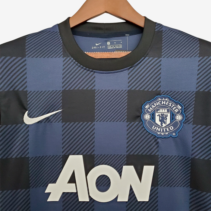 Manchester United 2013/14 Third Jersey – Retro Version - Image 8