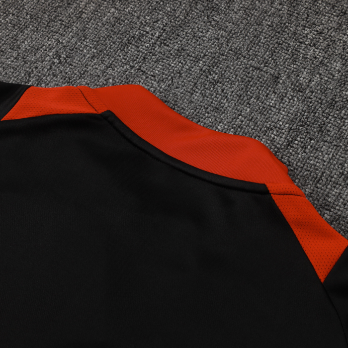 Internacional 2024/25 Tracksuit - Image 9