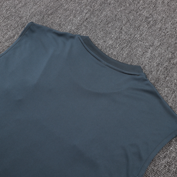 Bayern Munich 2025/26 Kit Training - Image 9