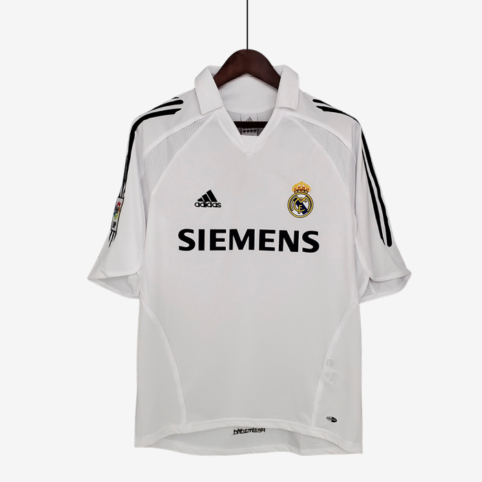 Real Madrid 2005/06 Home Jersey – Retro Version - Image 1