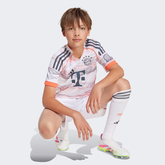 Bayern Munich 2025/26 Away – Kit Kids - Image 6