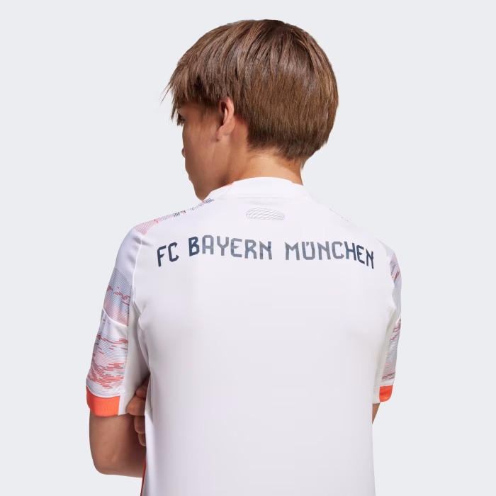 Bayern Munich 2025/26 Away – Kit Kids - Image 2