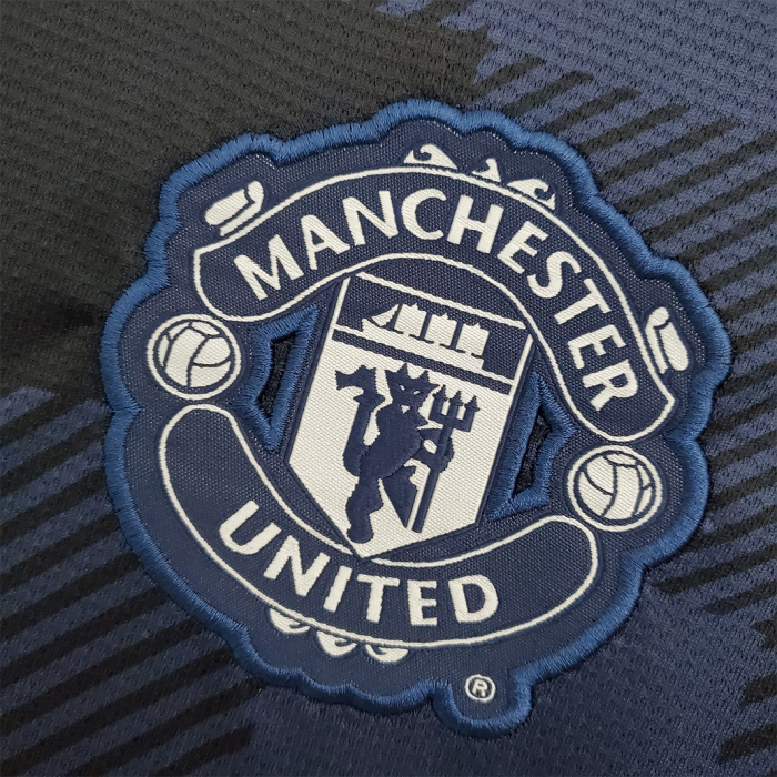 Manchester United 2013/14 Third Jersey – Retro Version - Image 9