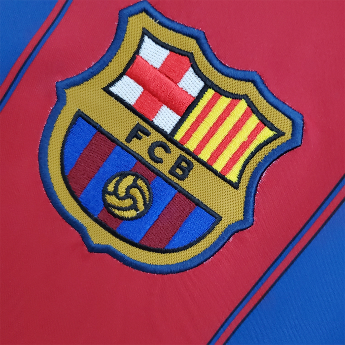 Barcelona 2003/04 Home Jersey – Retro Version - Image 9