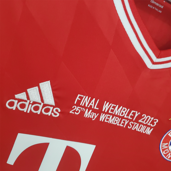 Bayern Munich 2013/14 Home Jersey Long Sleeve – Retro Version - Image 10