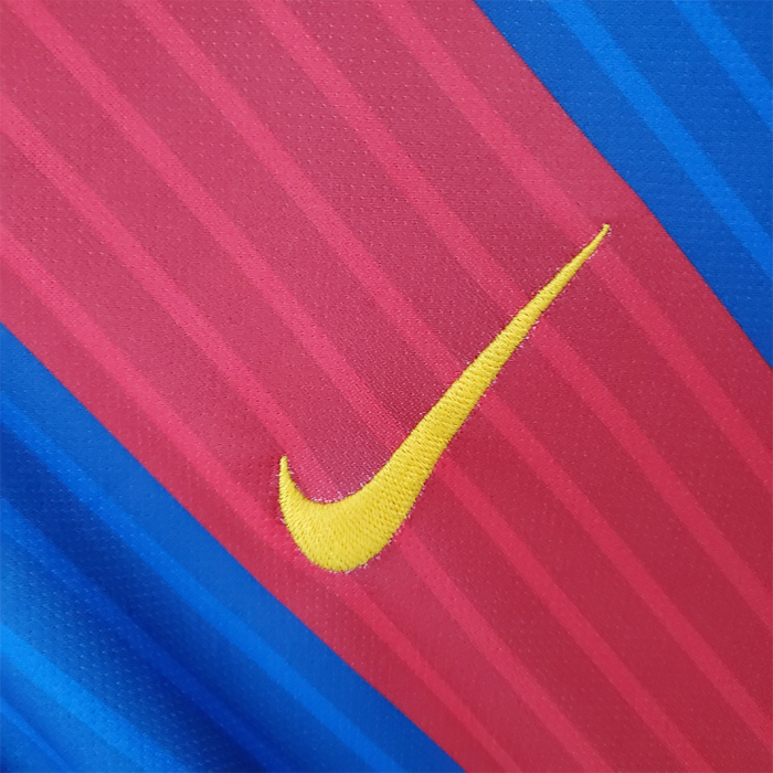 Barcelona 2016/17 Home Jersey – Retro Version - Image 9