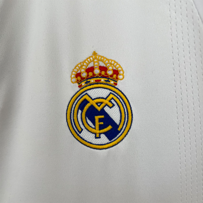 Real Madrid 2003/04 Home Jersey – Retro Version - Image 9