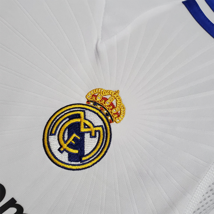 Real Madrid 2010/11 Home Jersey Long Sleeve - Retro Version - Image 9