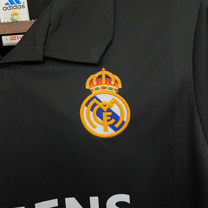 Real Madrid 2002/03 Away Jersey – Retro Version - Image 7