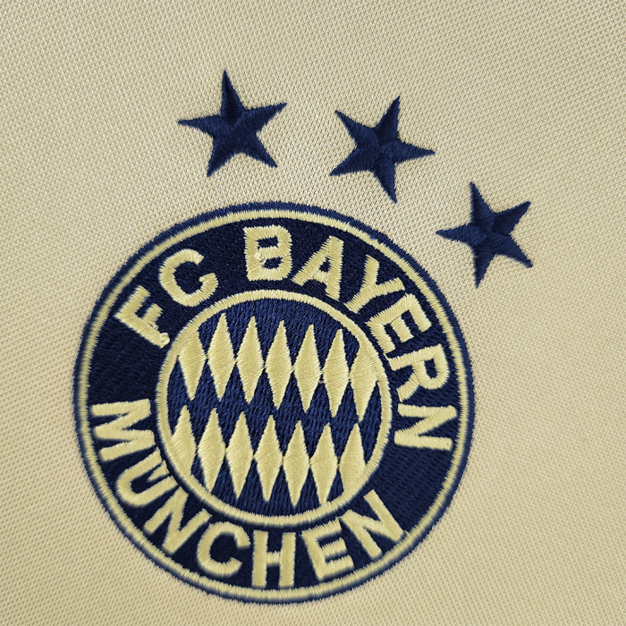 Bayern Munich 2004/05 Away Jersey – Retro Version - Image 9