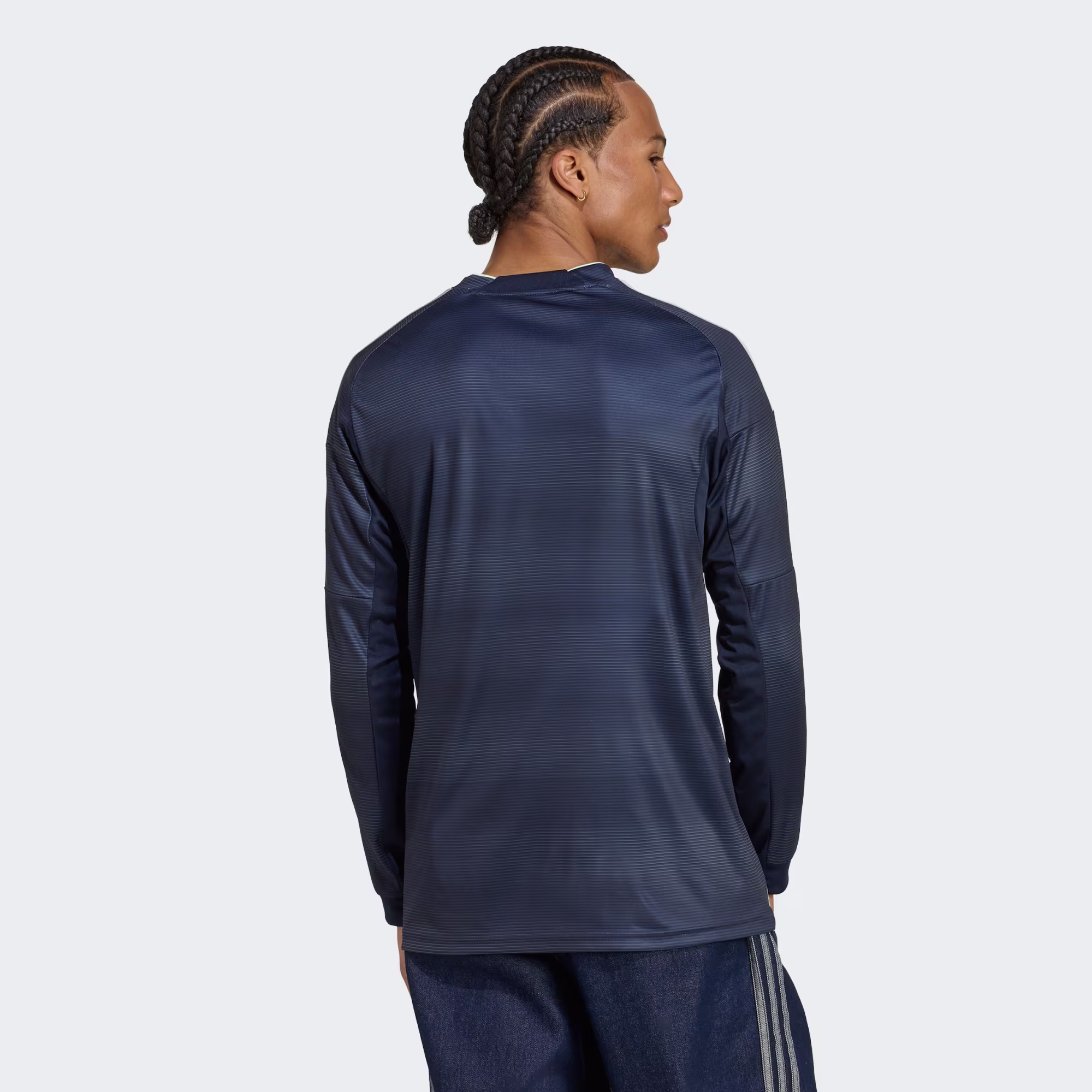 Real Madrid 2025/26 Away Jersey Long Sleeve – Fan Version - Image 7