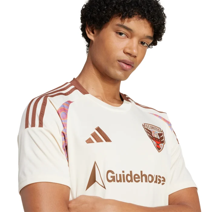 DC United 2025/26 Away Jersey – Fan Version - Image 3
