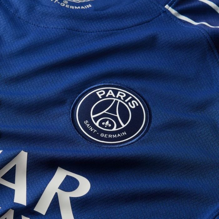 Paris Saint-Germain (PSG) 2025/26 Fourth Jersey Long Sleeve – Fan Version - Image 4