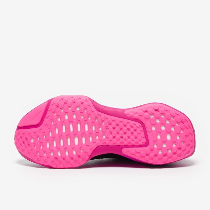 Nike Invincible Run 3 Black/Laser Fuchsia-Vivid Grape - Image 4