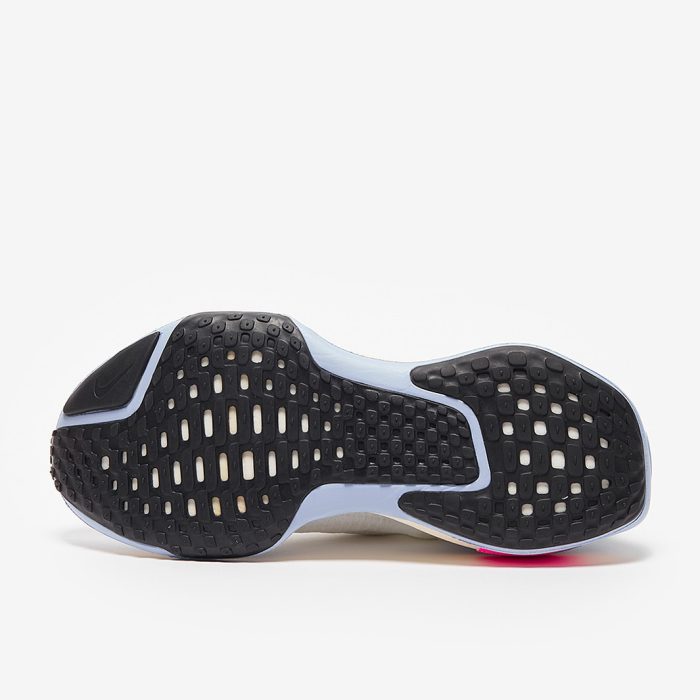 Nike Invincible Run 3 White Cobalt Bliss - Image 4