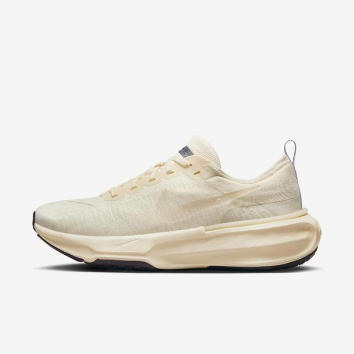 Nike Invincible Run 3 Beige - Image 2