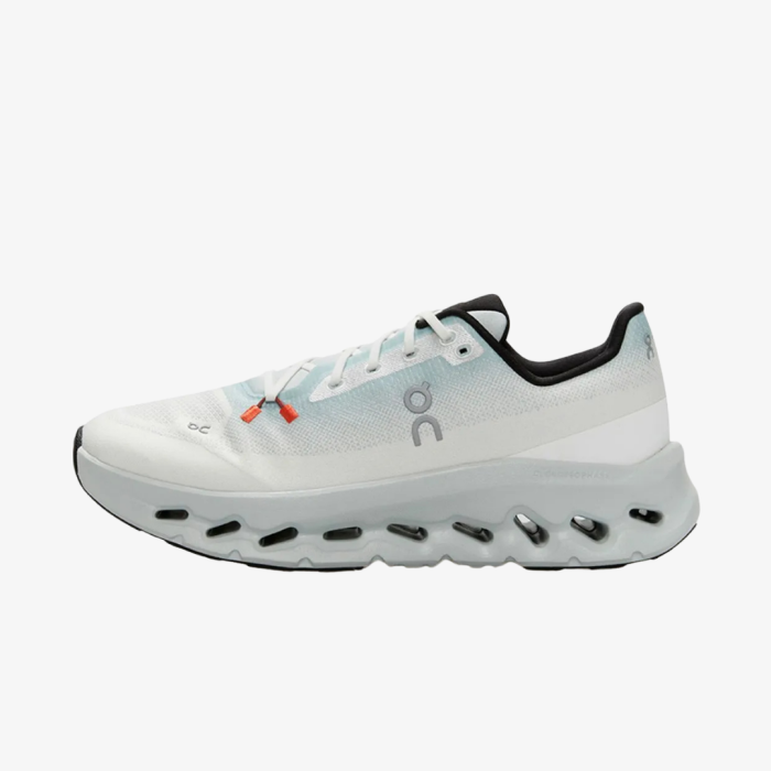 On Cloudtilt - Image 2