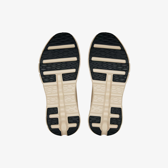 On Cloudtilt - Image 4