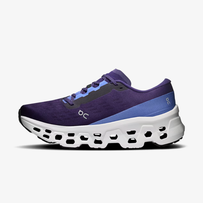 On Cloudmonster 3 - Image 4