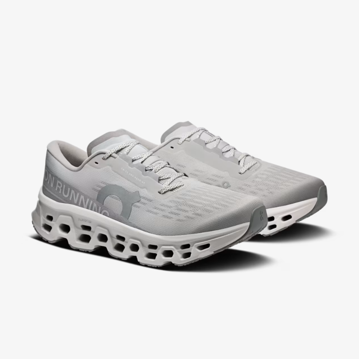 On Cloudmonster 3 - Image 5