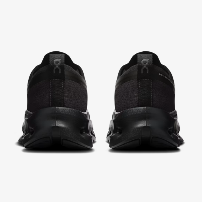 On Cloudtilt - Image 6