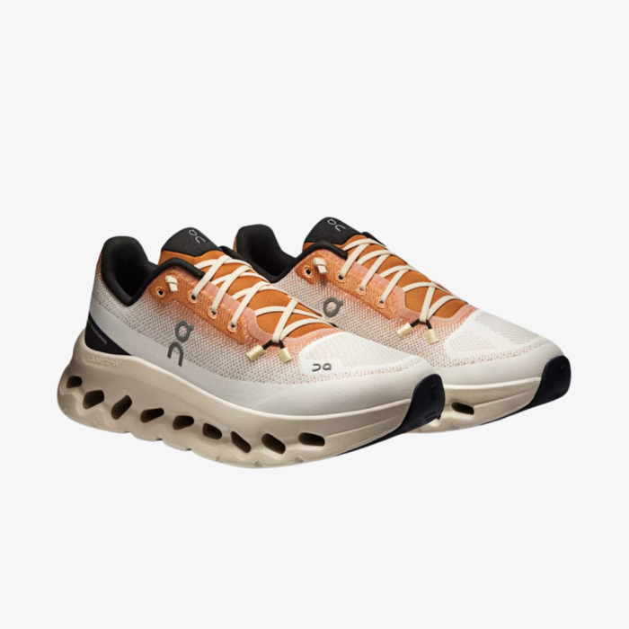 On Cloudtilt - Image 6