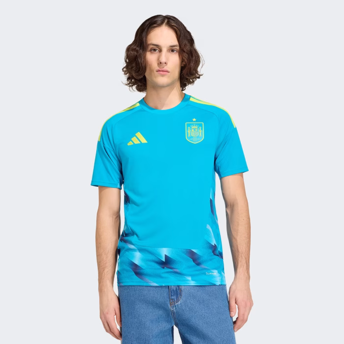 Spain 2026 Goalkeeper Jersey – Fan Version - Image 8